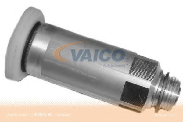 VAICO V310082 Топливный насос для VOLVO F