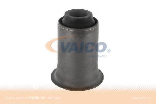 VAICO V950057 Сайлентблок рычага для VOLVO 740 Rural (745)
