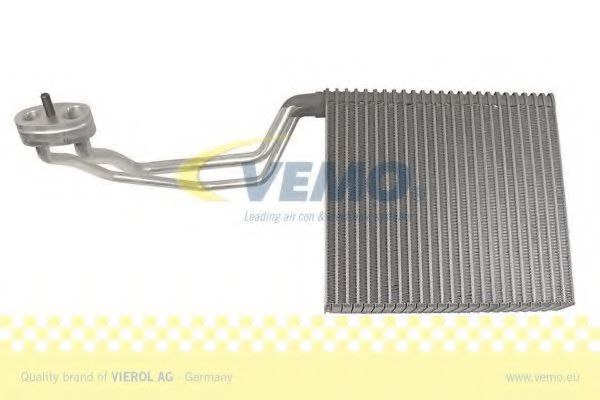 VEMO V10650020 Испаритель кондиционера VEMO 