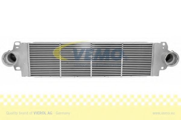 VEMO V15601204 Интеркулер VEMO 