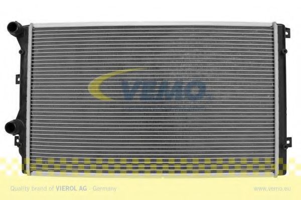 VEMO V15605067 Радиатор охлаждения двигателя VEMO для SKODA