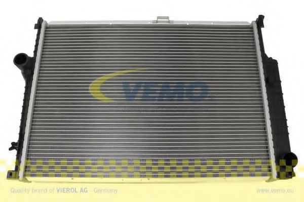 VEMO V20600022 Радиатор охлаждения двигателя VEMO 