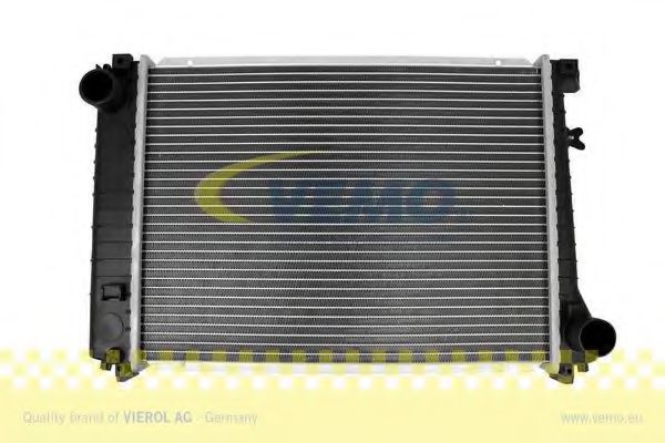 VEMO V20601526 Радиатор охлаждения двигателя VEMO 