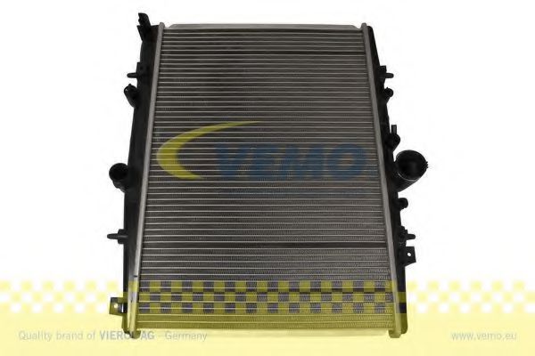 VEMO V22600010 Радиатор охлаждения двигателя VEMO для PEUGEOT