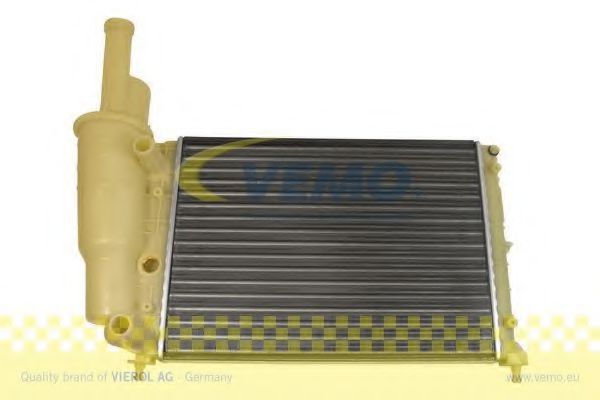 VEMO V24600002 Радиатор охлаждения двигателя VEMO для FIAT