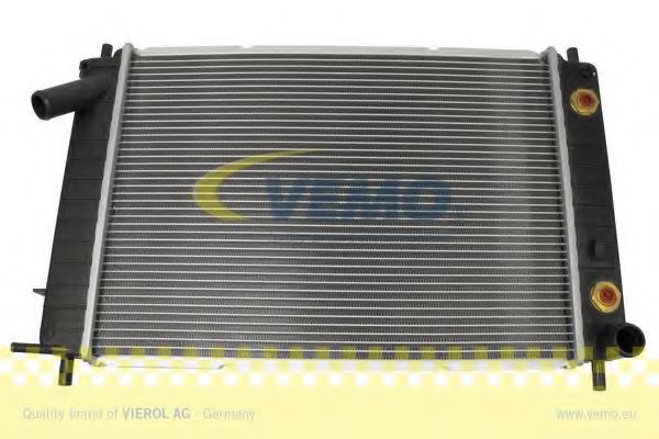 VEMO V25600017 Радиатор охлаждения двигателя VEMO для FORD