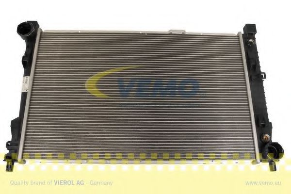 VEMO V30601277 Радиатор охлаждения двигателя VEMO для MERCEDES-BENZ