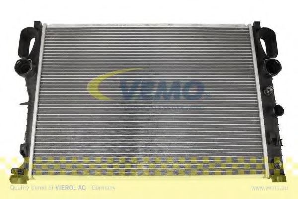 VEMO V30601278 Радиатор охлаждения двигателя VEMO для MERCEDES-BENZ