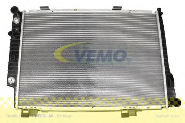 VEMO V30601284 Радиатор охлаждения двигателя VEMO для MERCEDES-BENZ