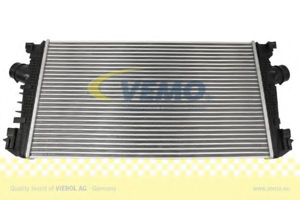 VEMO V40602093 Интеркулер VEMO 