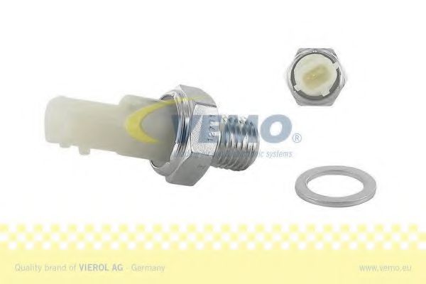 VEMO V46730021 Датчик давления масла для NISSAN NV200