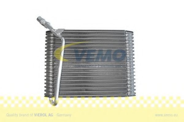 VEMO V95650002 Испаритель кондиционера для VOLVO 940 2 универсал (945)
