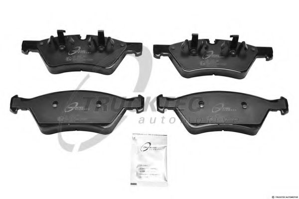 TRUCKTEC AUTOMOTIVE 0235198 Комплект тормозных колодок, дисковый тормоз 